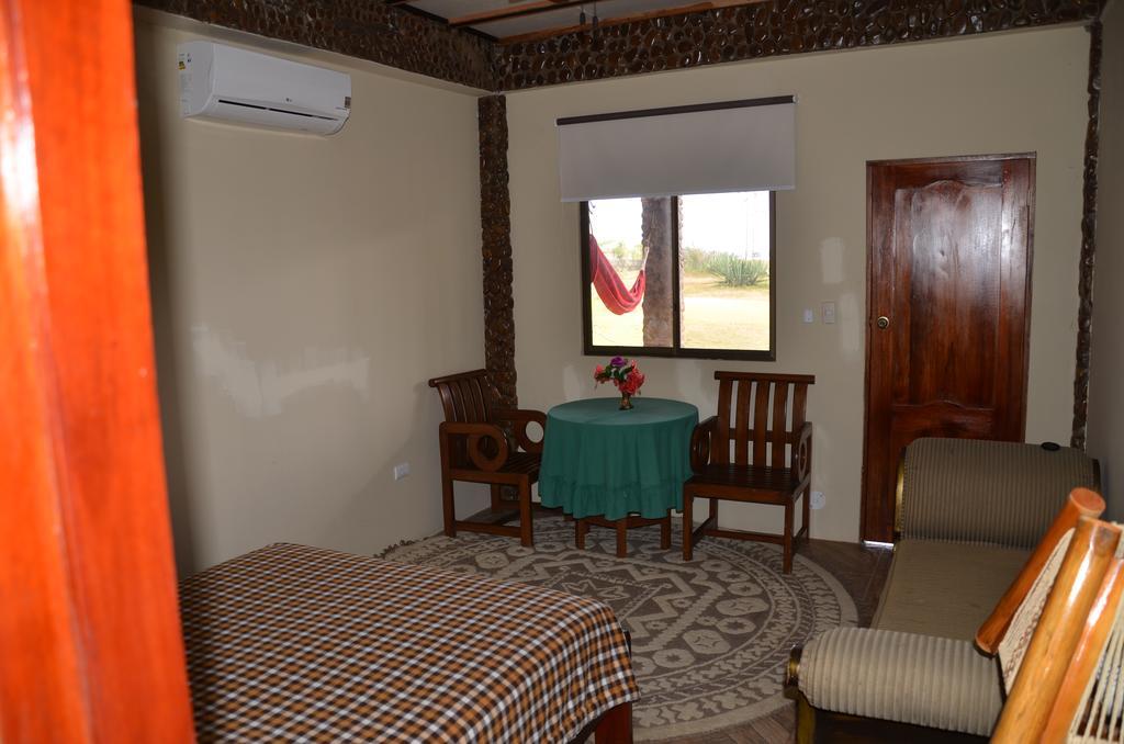 Casa Roja Hostel Montanita Luaran gambar